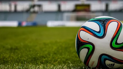 内雷斯康复归来助阵米兰之战，孔蒂可能重组433战术阵型